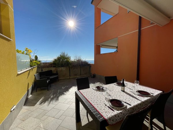 appartamento in vendita a Pietra Ligure