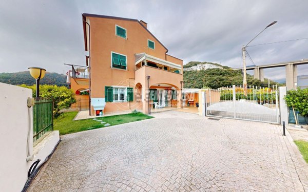 appartamento in vendita a Pietra Ligure