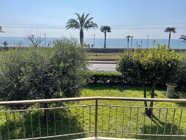 appartamento in vendita a Pietra Ligure