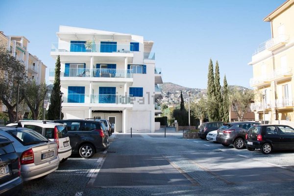 appartamento in vendita a Pietra Ligure