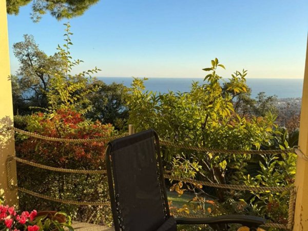 casa indipendente in vendita a Pietra Ligure in zona Ranzi