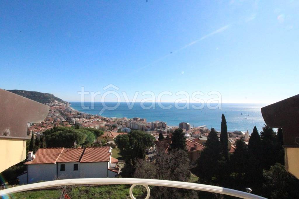 appartamento in vendita a Pietra Ligure