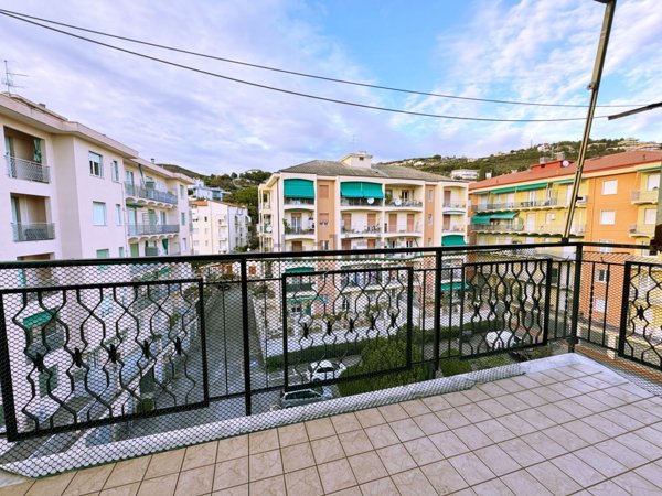 appartamento in vendita a Pietra Ligure