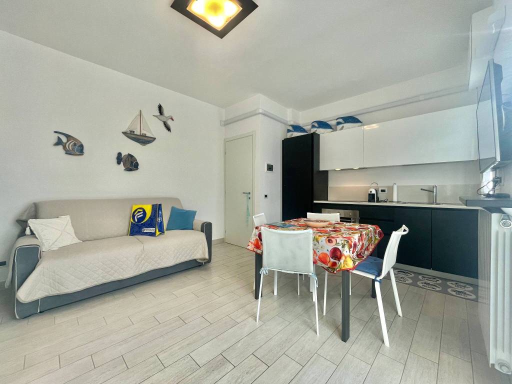 appartamento in vendita a Pietra Ligure