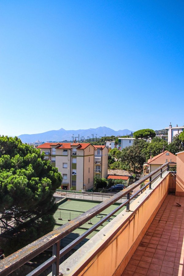 appartamento in vendita a Pietra Ligure
