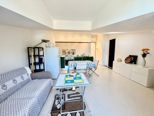 appartamento in vendita a Pietra Ligure