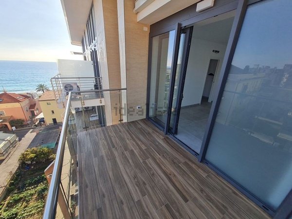 appartamento in vendita a Pietra Ligure