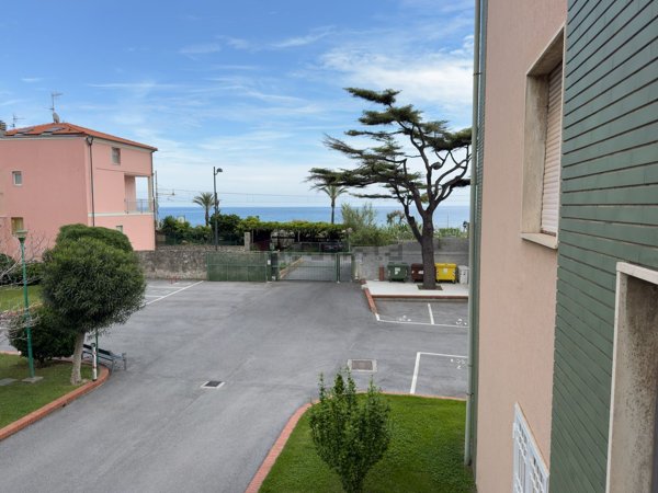 appartamento in vendita a Pietra Ligure