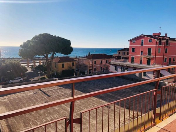 appartamento in vendita a Pietra Ligure