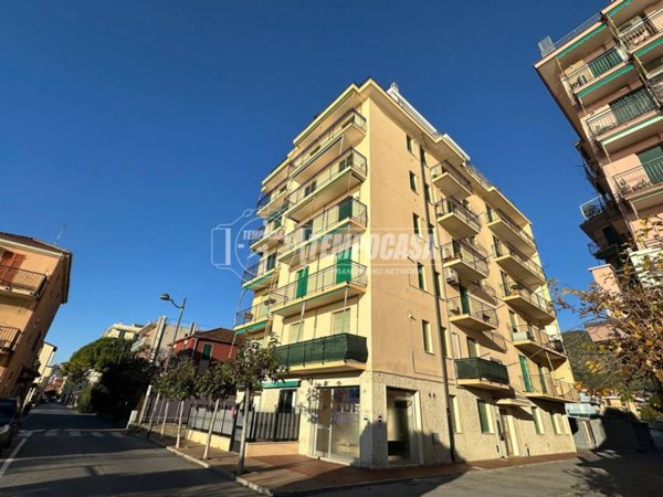 appartamento in vendita a Pietra Ligure