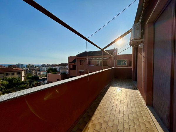 appartamento in vendita a Pietra Ligure