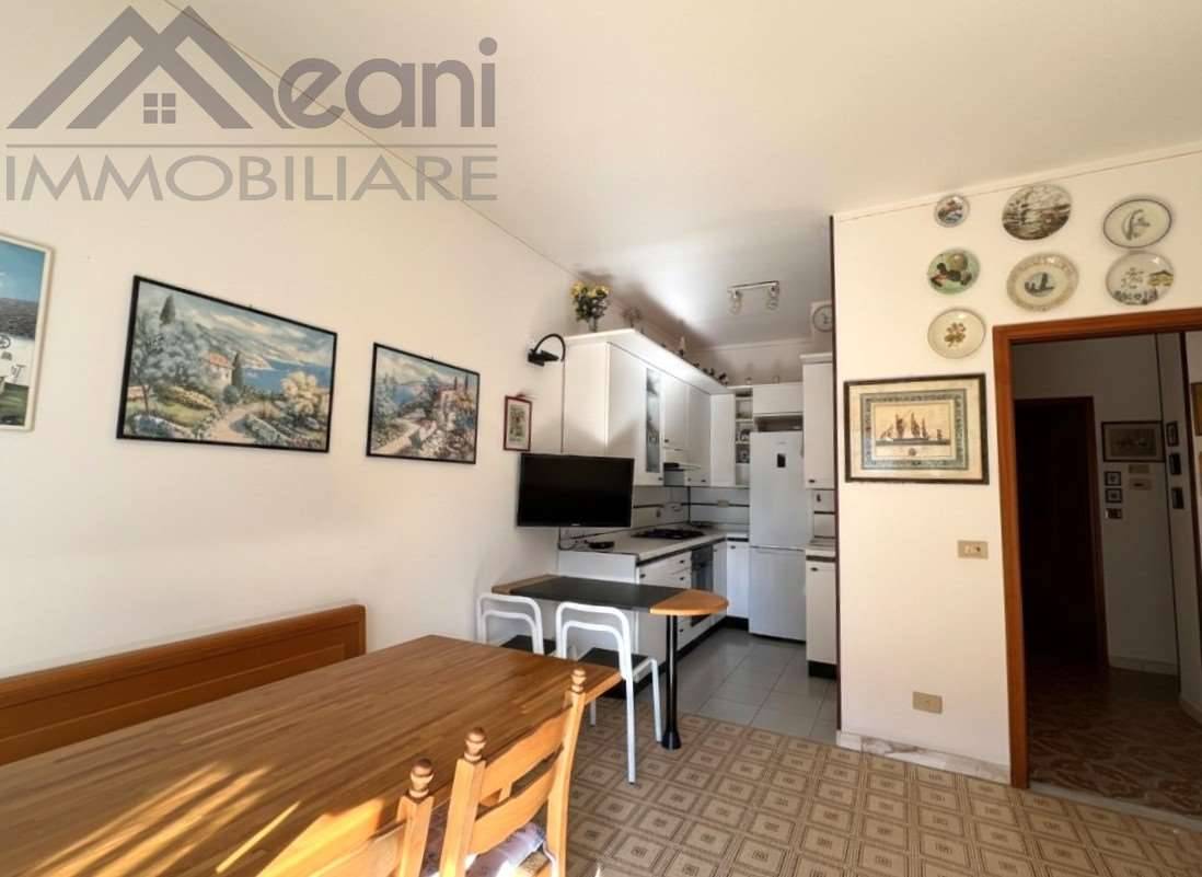 appartamento in vendita a Pietra Ligure in zona Santa Corona