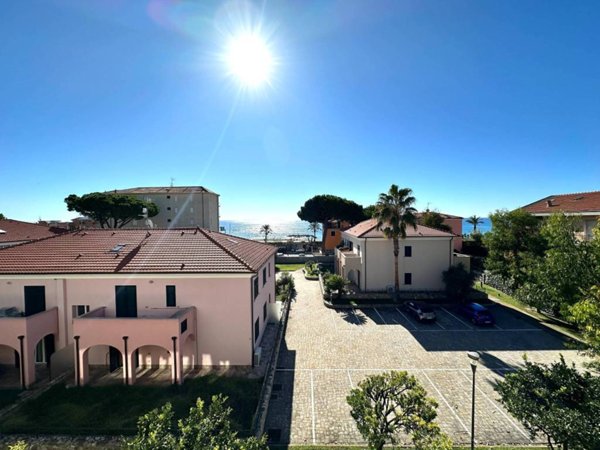 appartamento in vendita a Pietra Ligure