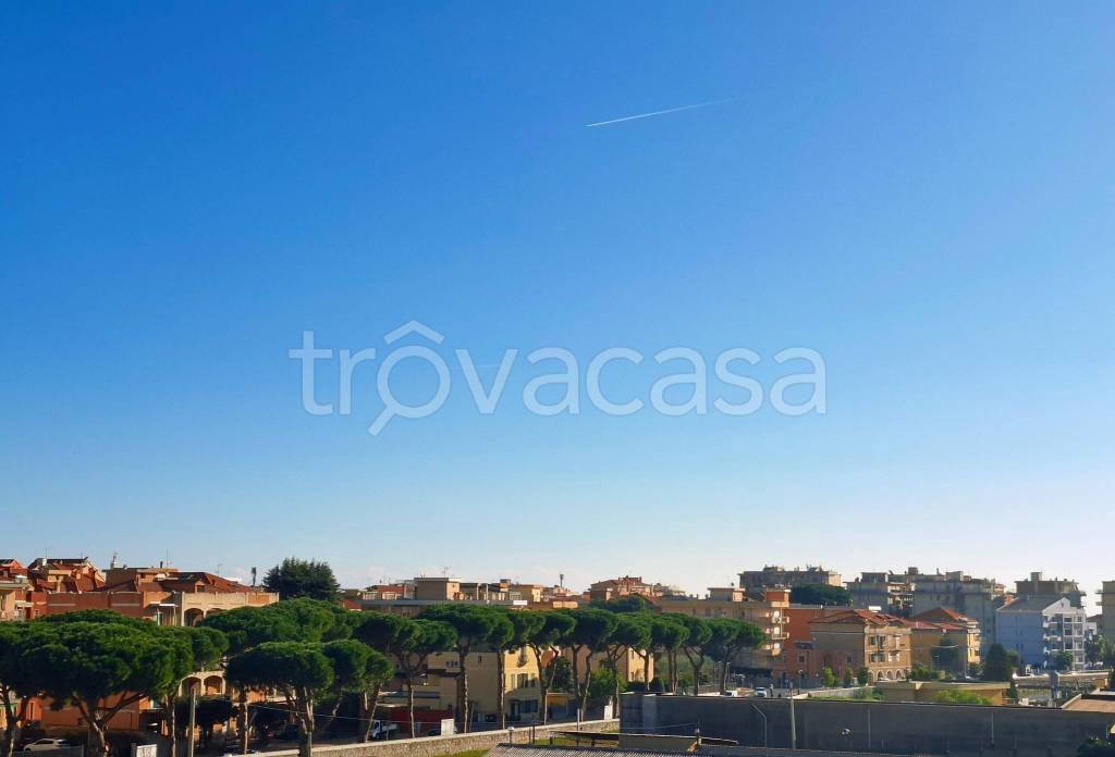 appartamento in vendita a Pietra Ligure in zona Santa Corona