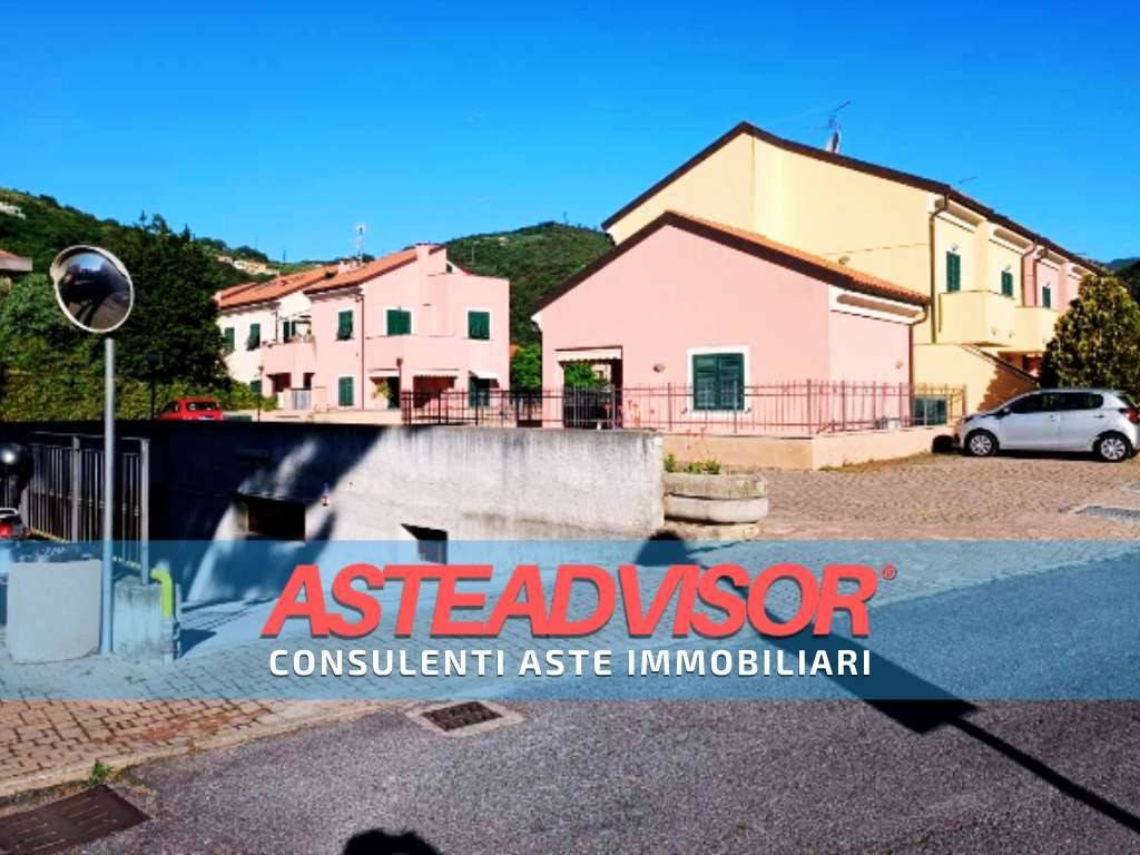 casa indipendente in vendita a Pietra Ligure