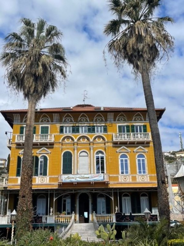appartamento in vendita a Pietra Ligure