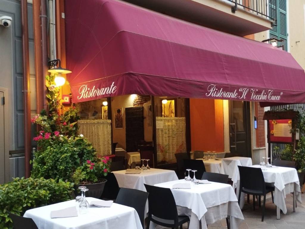 negozio in vendita a Pietra Ligure