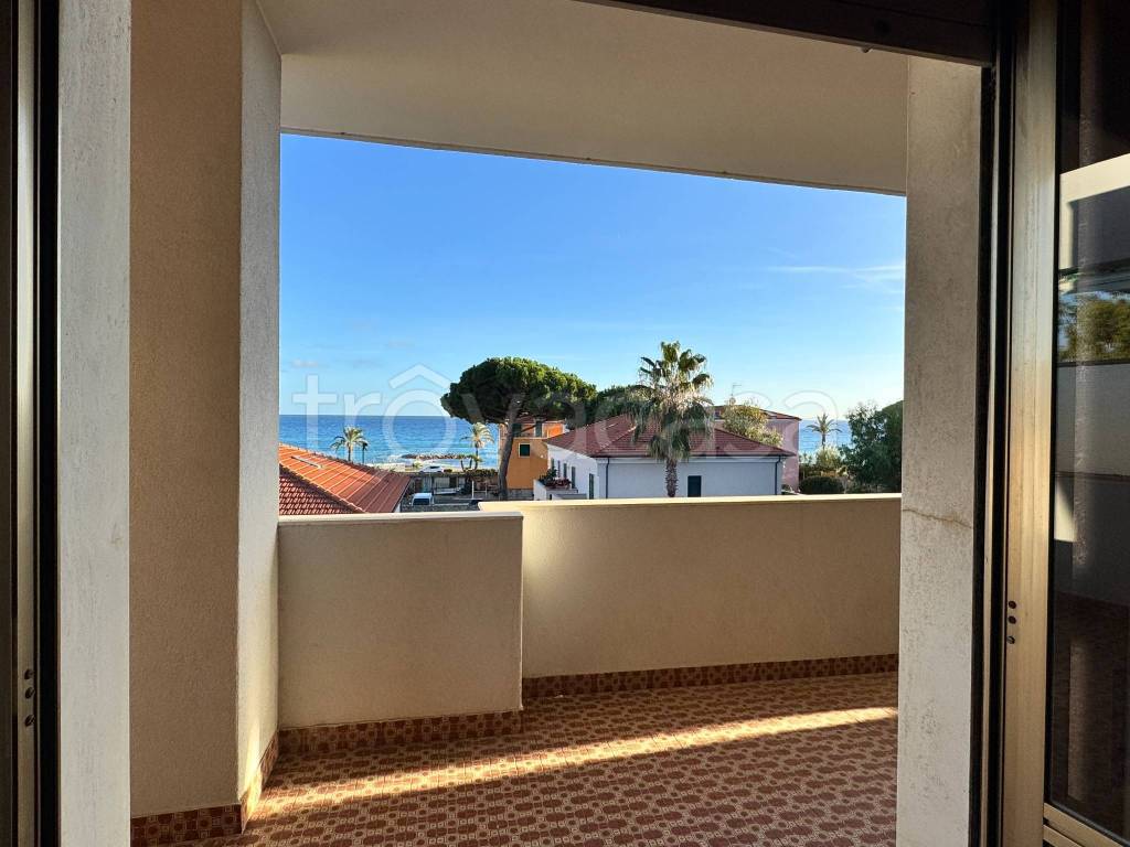 appartamento in vendita a Pietra Ligure