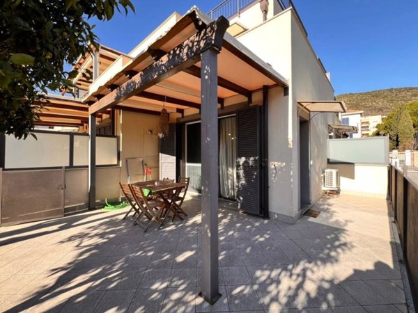 appartamento in vendita a Pietra Ligure