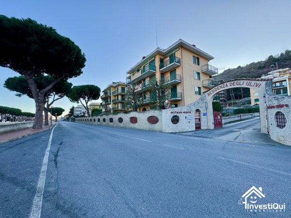 casa indipendente in vendita a Pietra Ligure