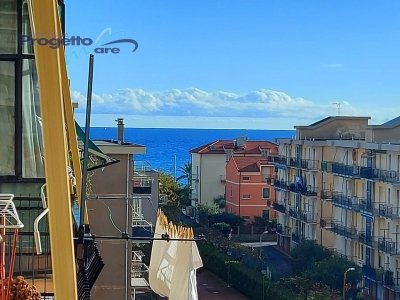 appartamento in vendita a Pietra Ligure in zona Santa Corona