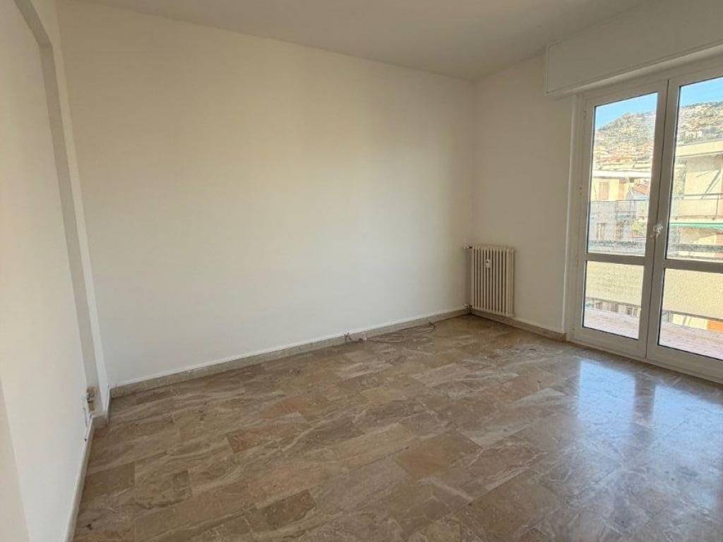 appartamento in vendita a Pietra Ligure