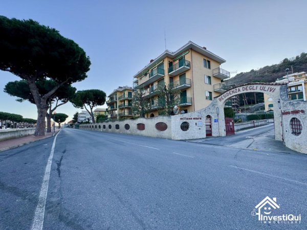 casa indipendente in vendita a Pietra Ligure
