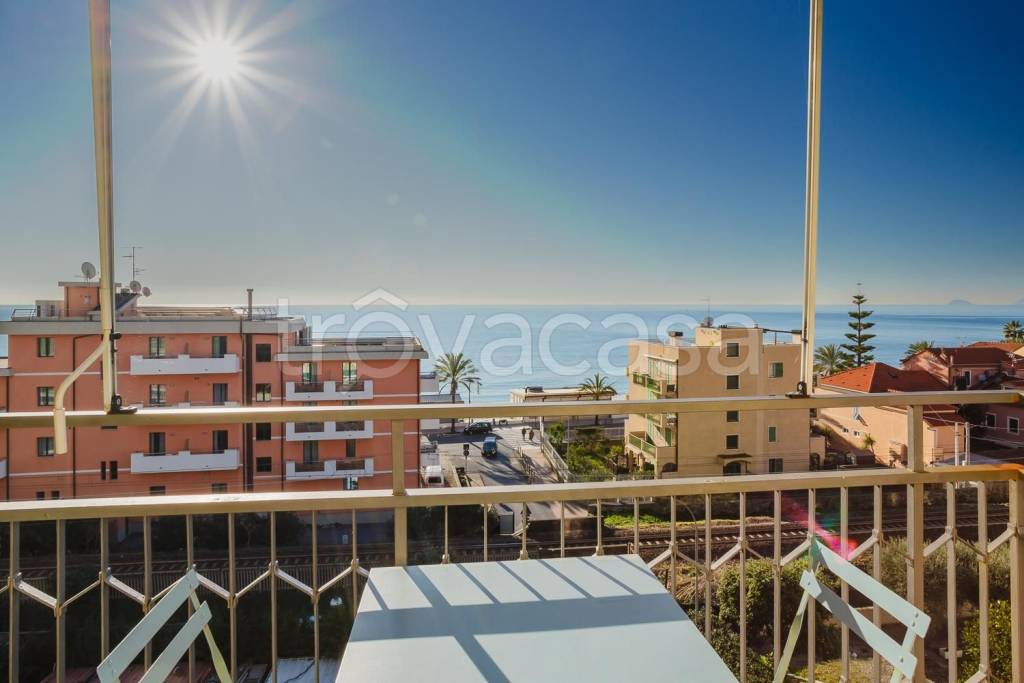 appartamento in vendita a Pietra Ligure