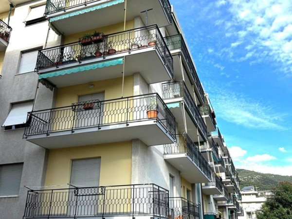 appartamento in vendita a Pietra Ligure