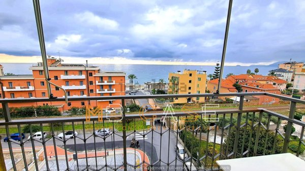 appartamento in vendita a Pietra Ligure
