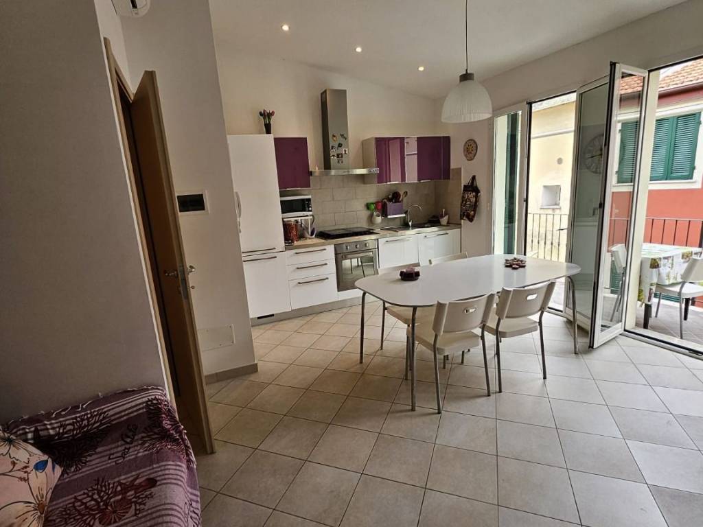 appartamento in vendita a Pietra Ligure