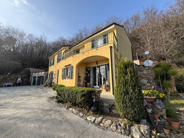 casa indipendente in vendita a Pietra Ligure