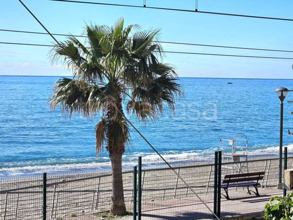 appartamento in vendita a Pietra Ligure
