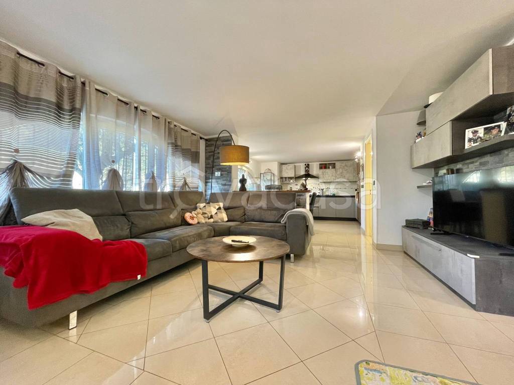 casa indipendente in vendita a Pietra Ligure in zona Ranzi