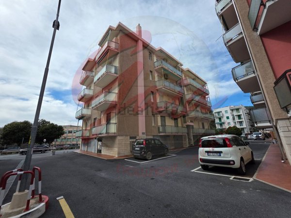 appartamento in vendita a Pietra Ligure