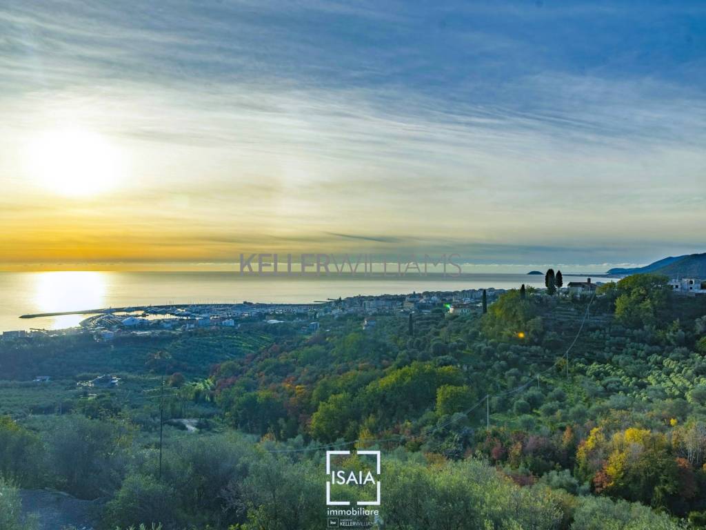 casa indipendente in vendita a Pietra Ligure