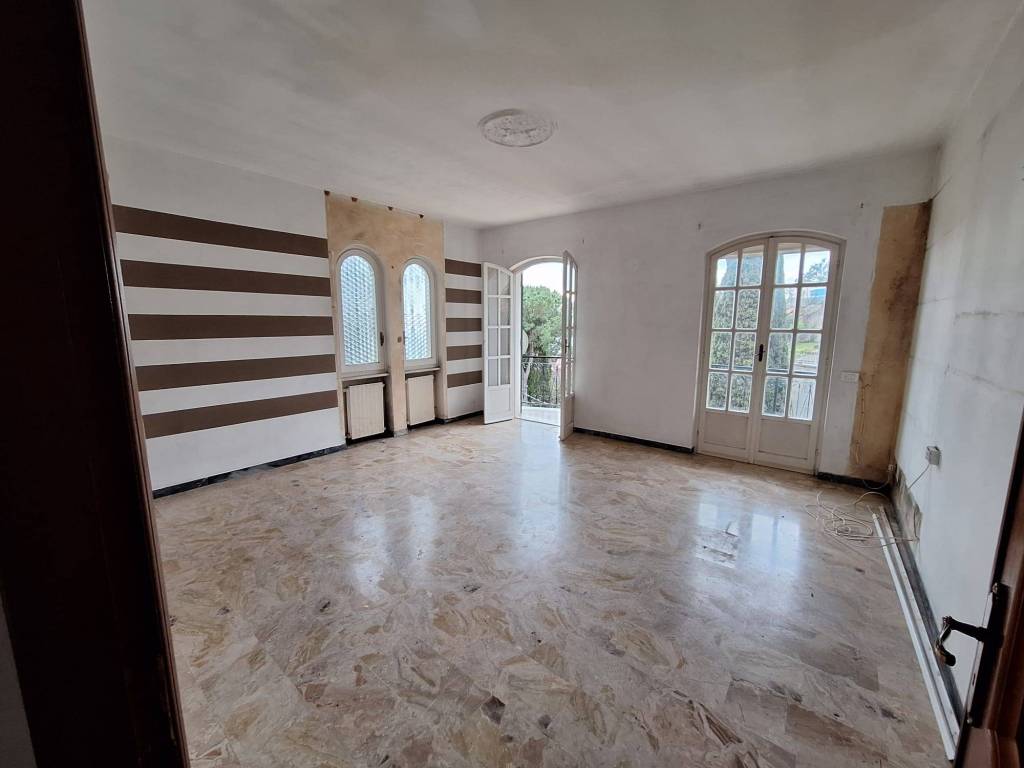 appartamento in vendita a Pietra Ligure