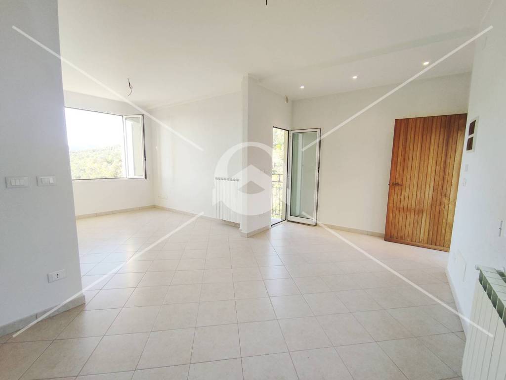 appartamento in vendita a Pietra Ligure in zona Ranzi