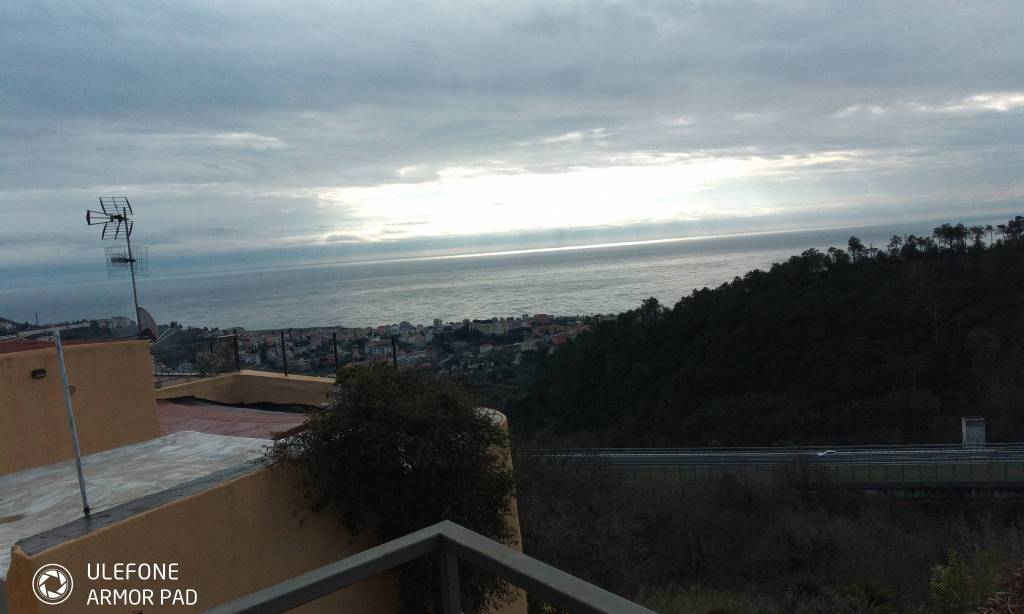 appartamento in vendita a Pietra Ligure in zona Ranzi