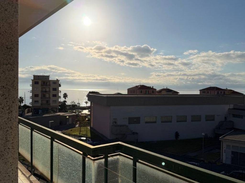 appartamento in vendita a Pietra Ligure