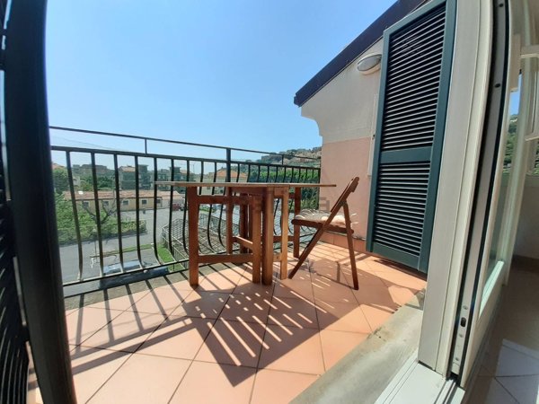 appartamento in vendita a Pietra Ligure