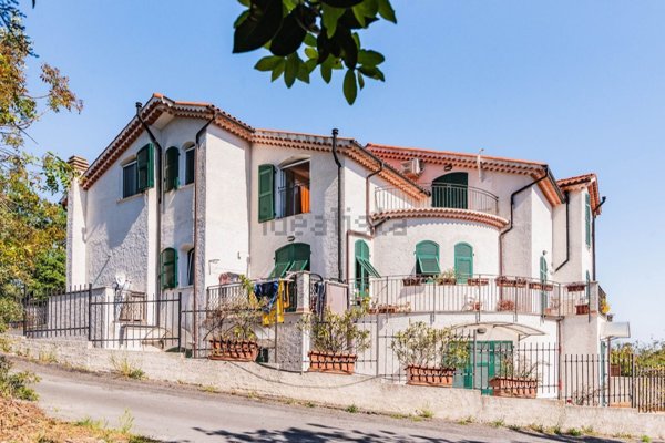 appartamento in vendita a Pietra Ligure