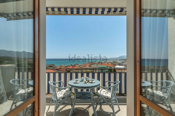 appartamento in vendita a Pietra Ligure