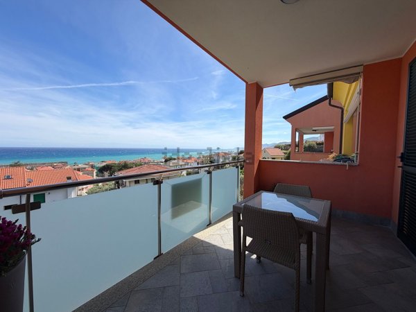 appartamento in vendita a Pietra Ligure