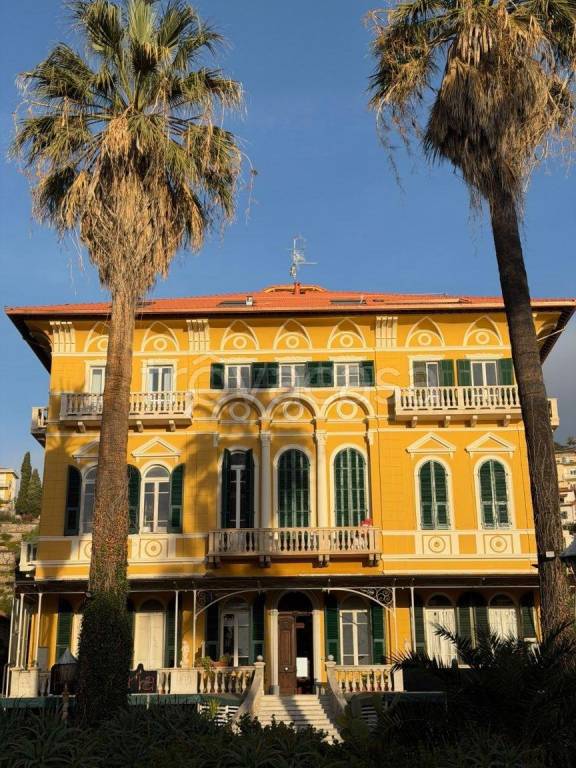 appartamento in vendita a Pietra Ligure