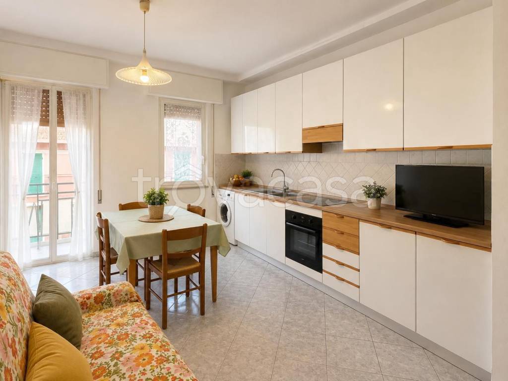 appartamento in vendita a Pietra Ligure in zona Santa Corona