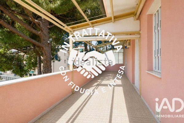 appartamento in vendita a Pietra Ligure in zona Santa Corona