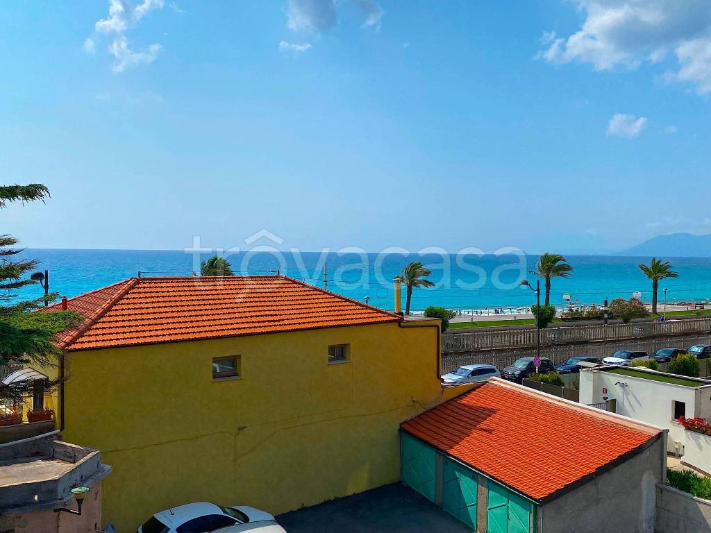 appartamento in vendita a Pietra Ligure