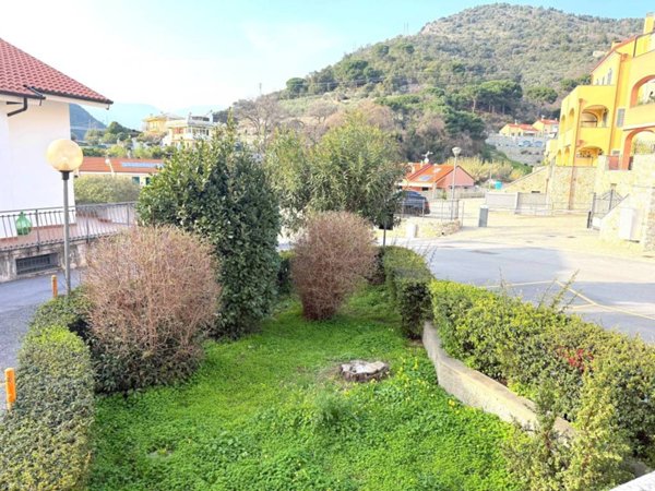 appartamento in vendita a Pietra Ligure