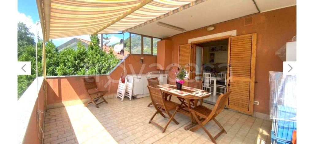 appartamento in vendita a Pietra Ligure in zona Santa Corona